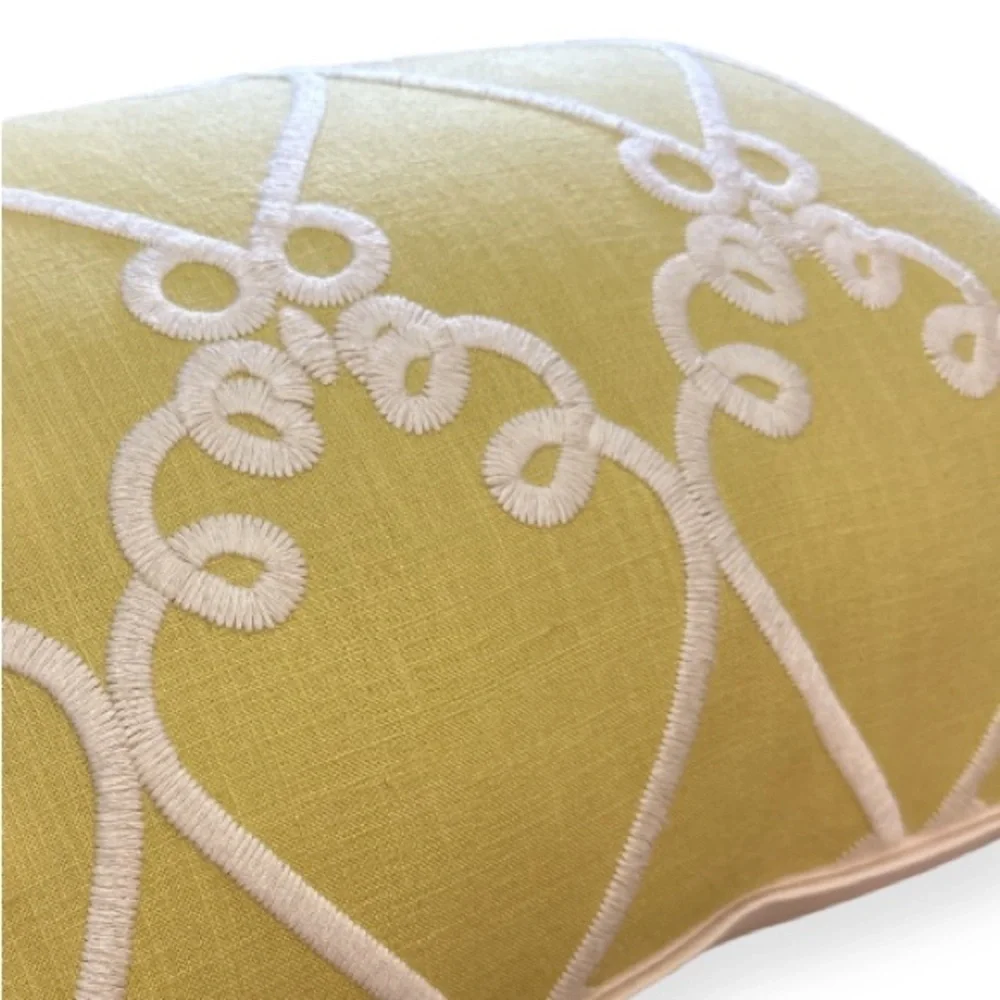 Eastern Accents Loop De Loom Antoinette Boudoir Pillow